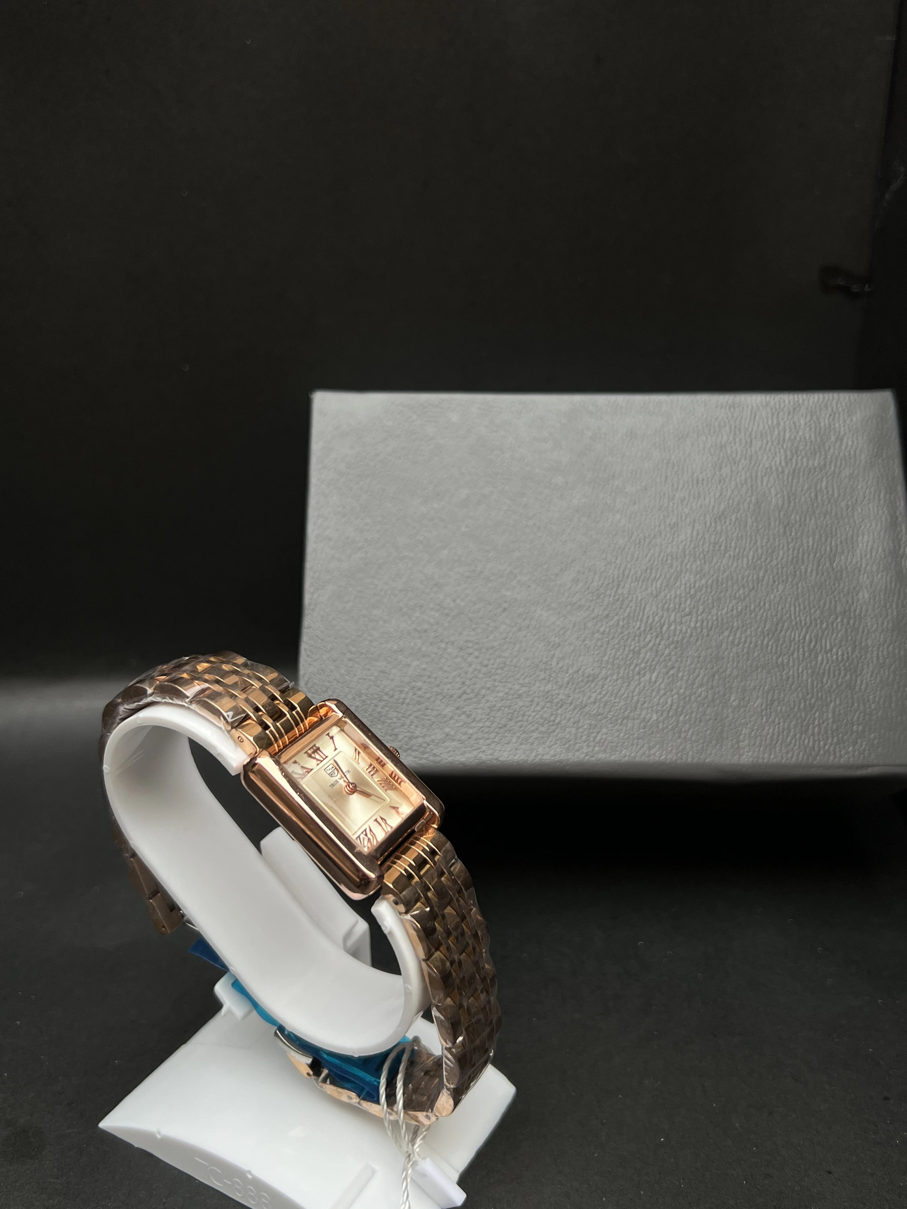 True Worthy Classic Rose Gold Women's Dress Watch