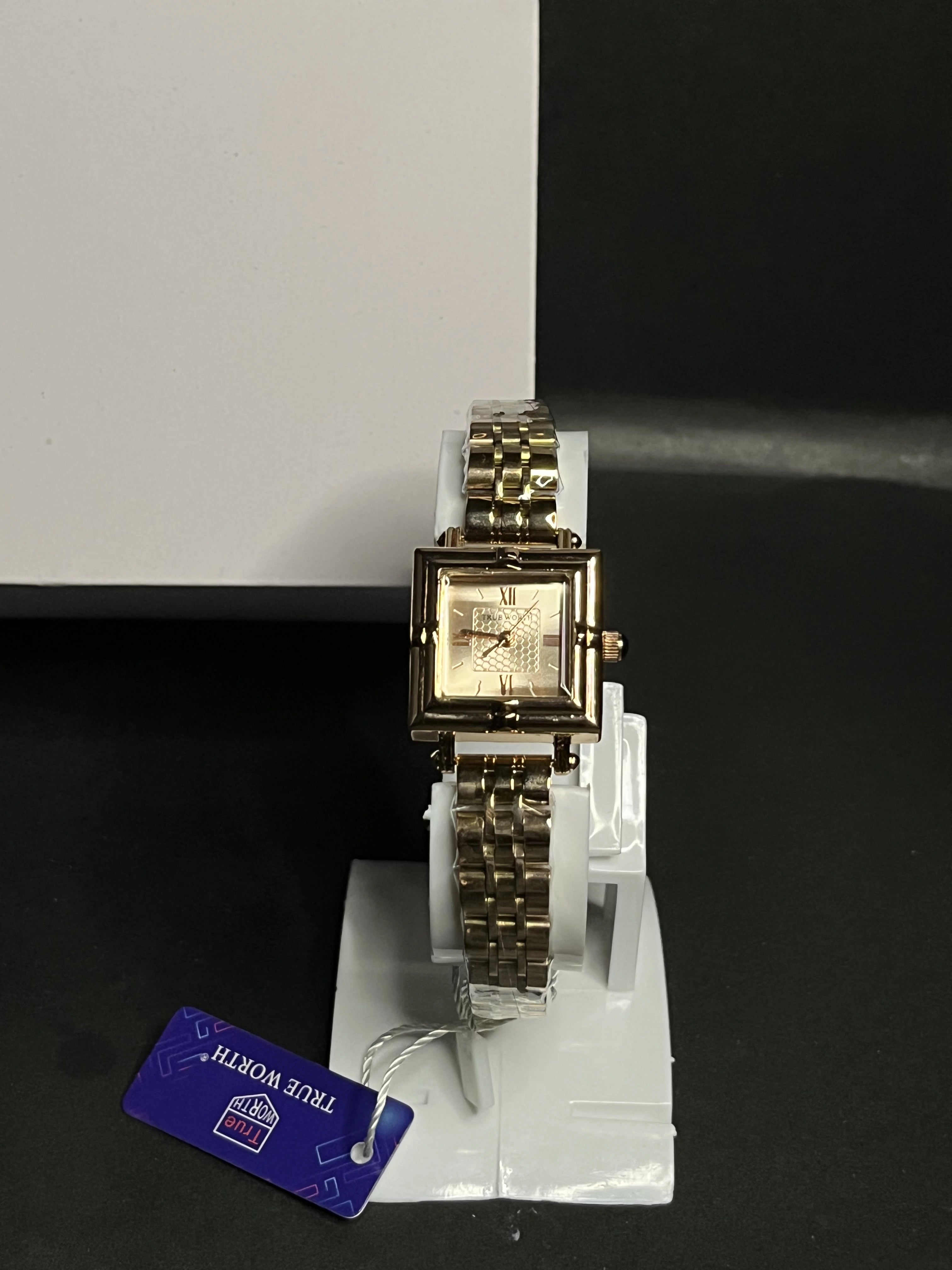 True Worth Lady series Rose gold-tone or champagne sunburst