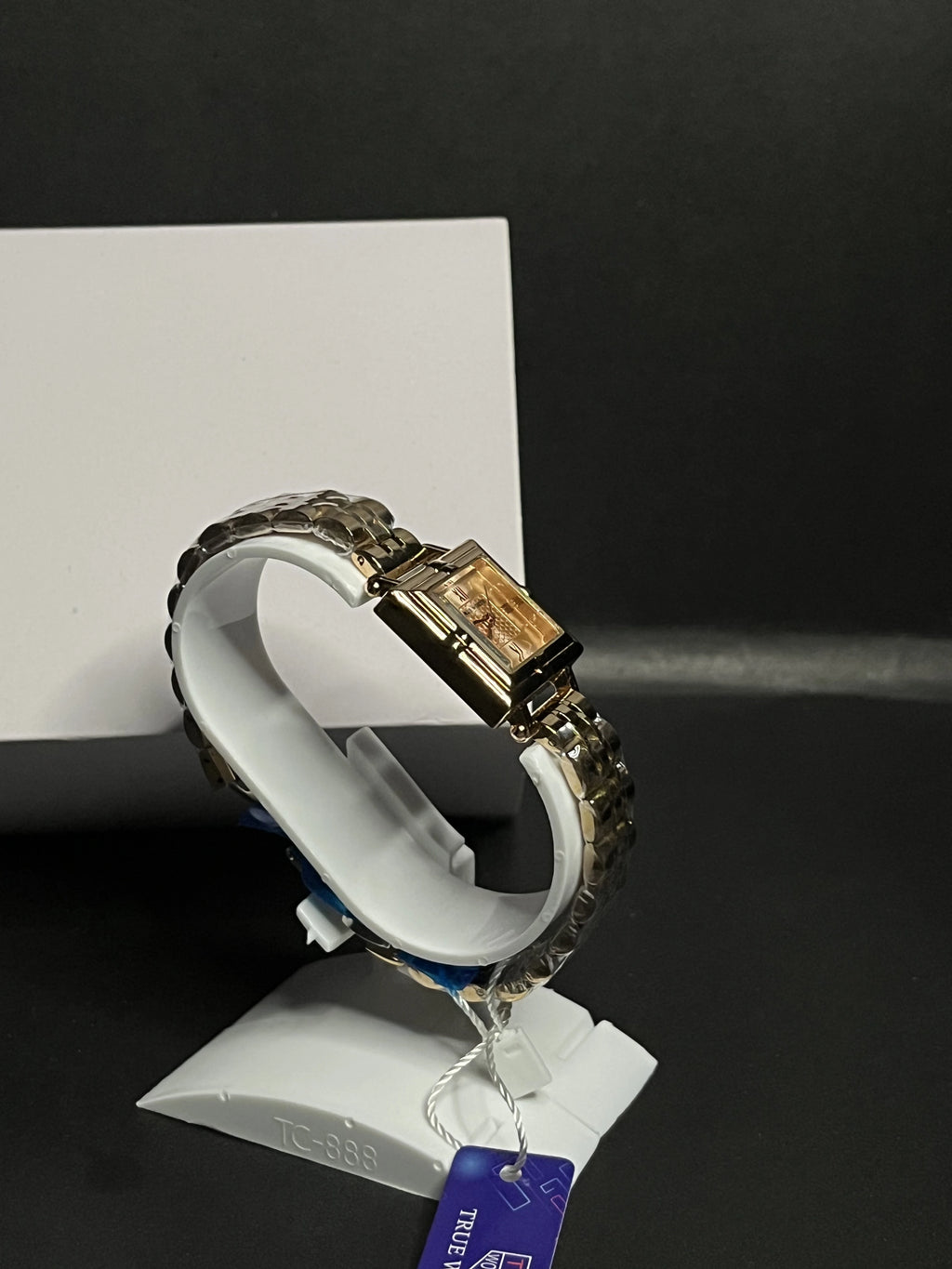 True Worth Lady series Rose gold-tone or champagne sunburst
