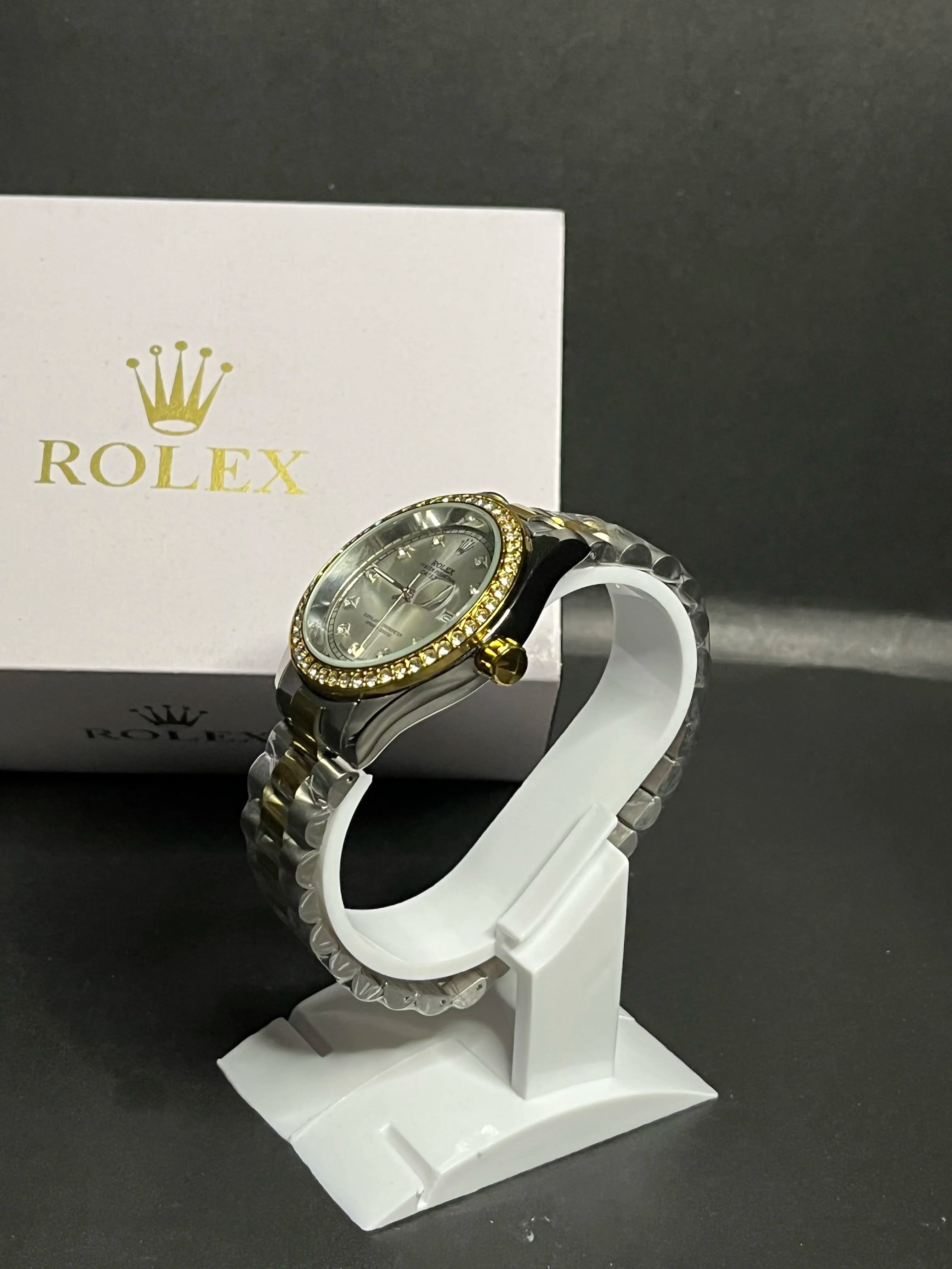 Rolex Oyster Perpetual Datejust – Two-Tone Steel & Gold with Diamond Bezel and Markers